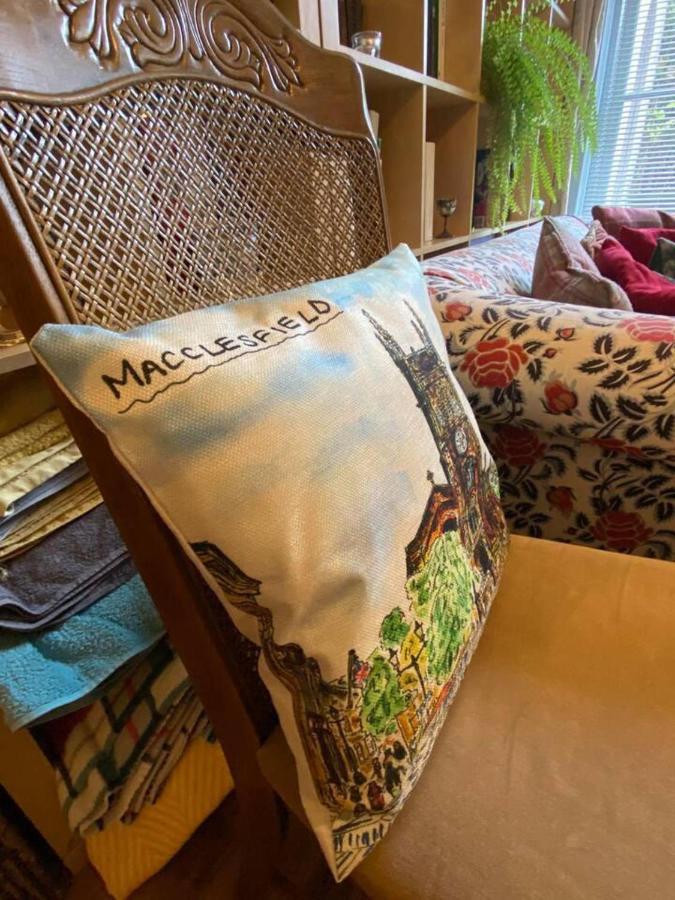 Quirky Town Centre Apartment With River Terrace Macclesfield Zewnętrze zdjęcie
