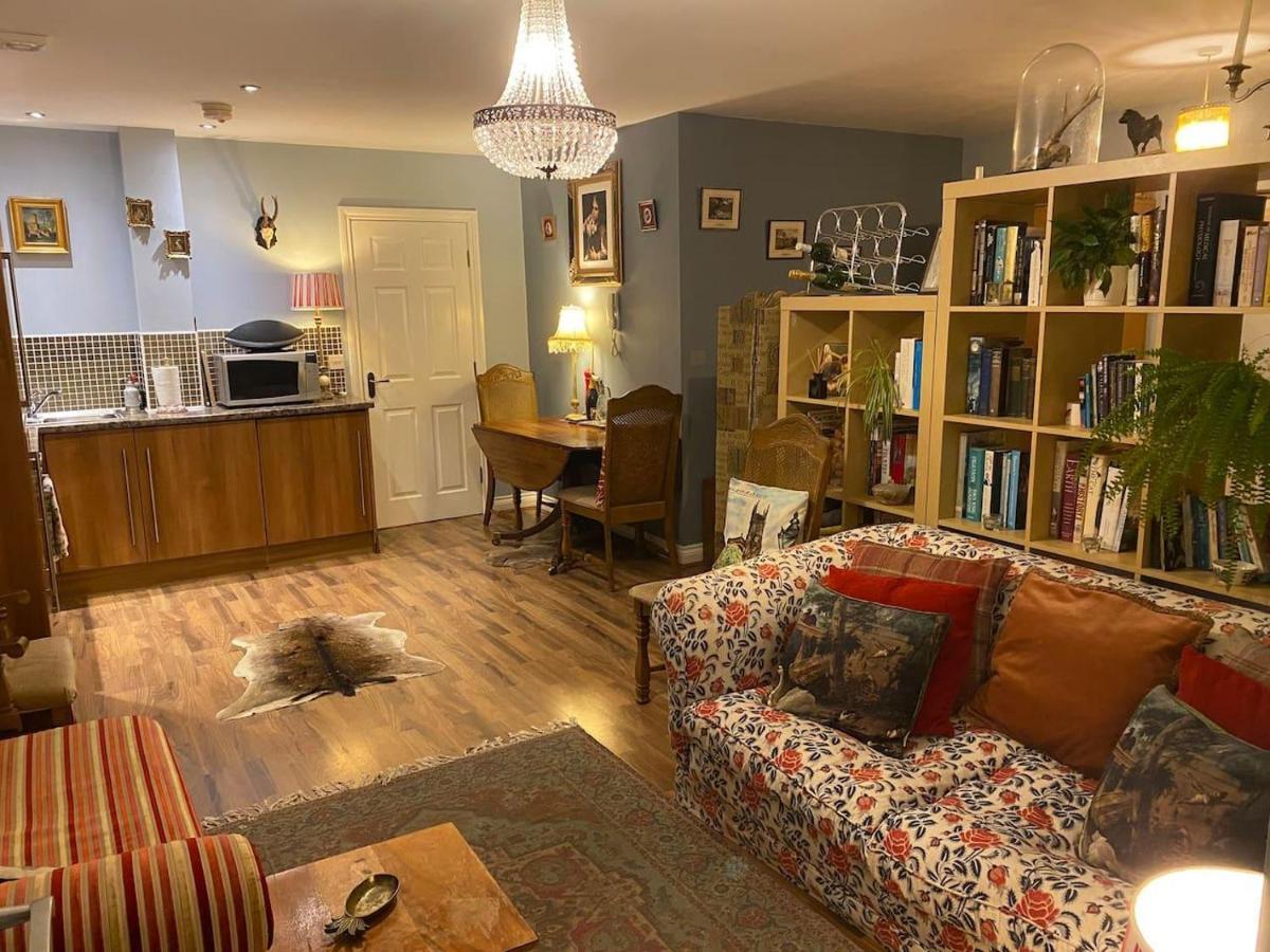 Quirky Town Centre Apartment With River Terrace Macclesfield Zewnętrze zdjęcie